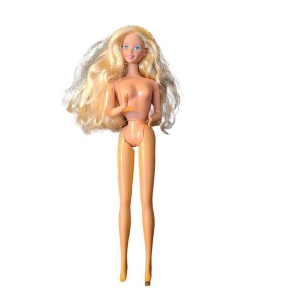 Vintage Mattel Barbie Blonde Wavy Hair Doll Blue Purple Eyes - Picture 1 of 13